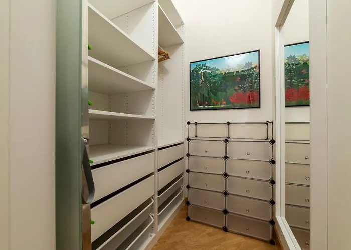 Magnolia Terrace At Vatican Museum Apartment Rom